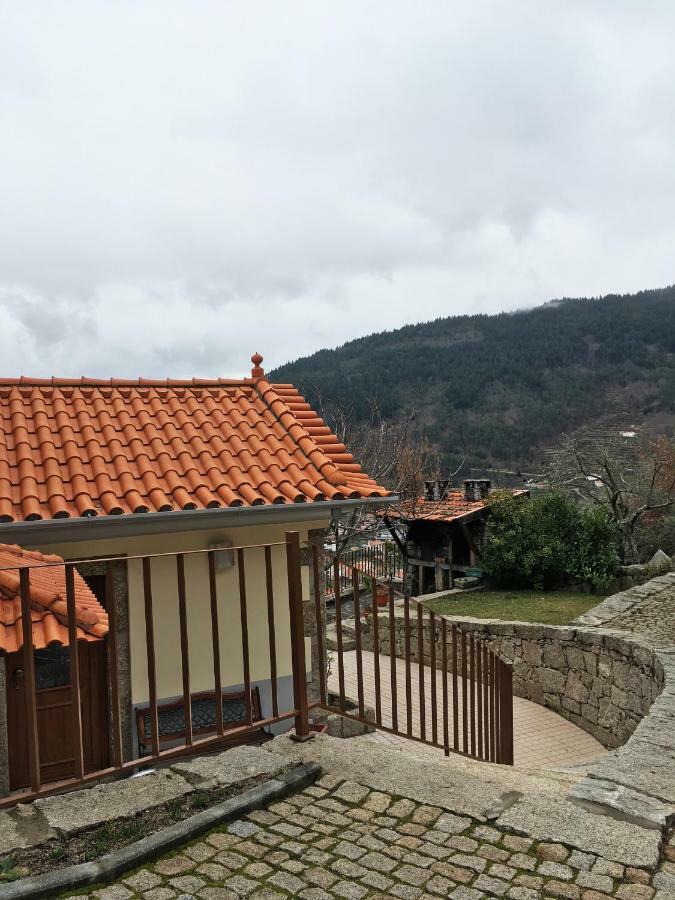 マンテイガス Casa De Sao Sebastiaoヴィラ エクステリア 写真
